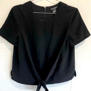 Club Monaco front knot top